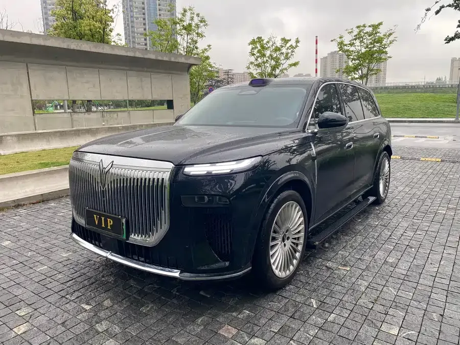 Voyah Taishan 2025