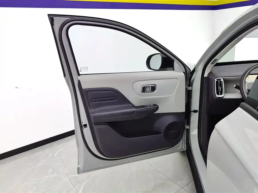Leapmotor B10 Leapmotor B10 2025 510 Enjoy Edition 2025 — миниатюра 4