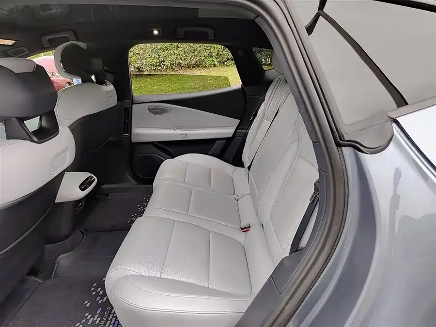 Lynk & Co Z10 Lynk & Co Z10 2024 95kWh 702km 4WD Intelligent Driving Ultra 2026 — миниатюра 5