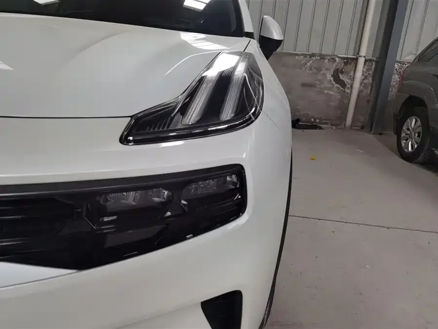 Lynk & Co 06 EM-P Lynk & Co 06 EM-P 2022 PHEV 84KM Endurance Edition Pro 2022 — миниатюра 5