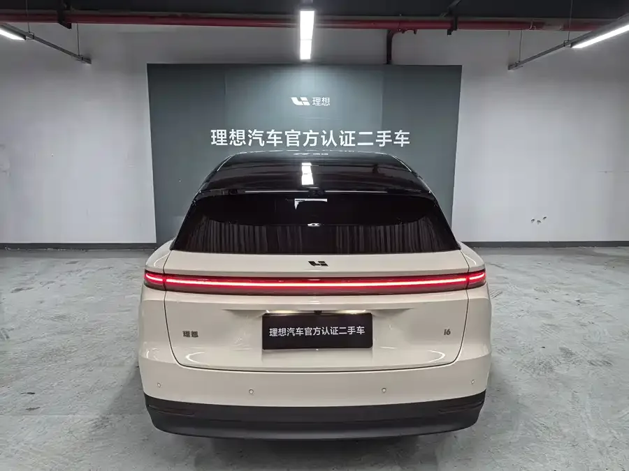 Li Auto i6 Li Auto i6 2025 AWD Standard Edition 2025 — миниатюра 3