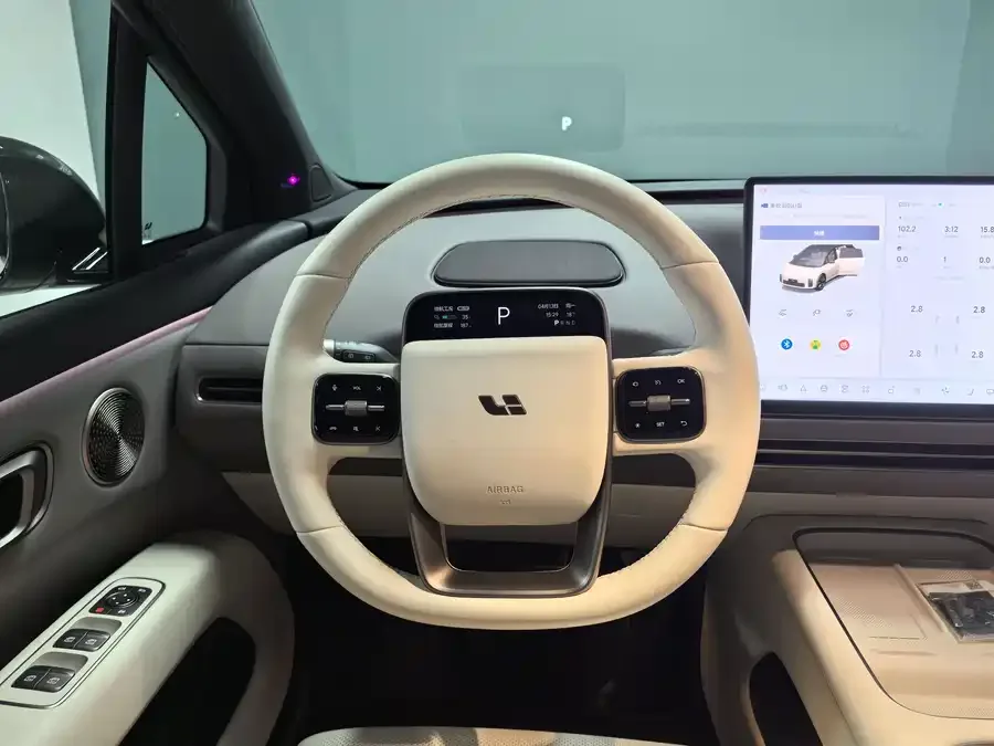 Li Auto i6 Li Auto i6 2025 AWD Standard Edition 2025 — миниатюра 4