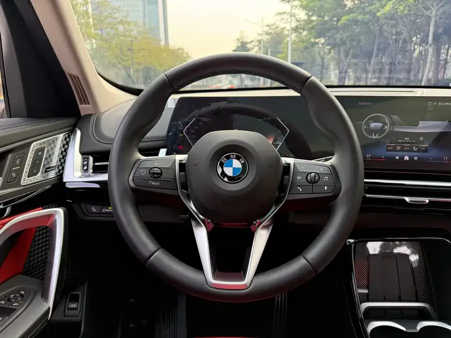 BMW X1 2024 sDrive25Li X Design Package 2025 — миниатюра 3