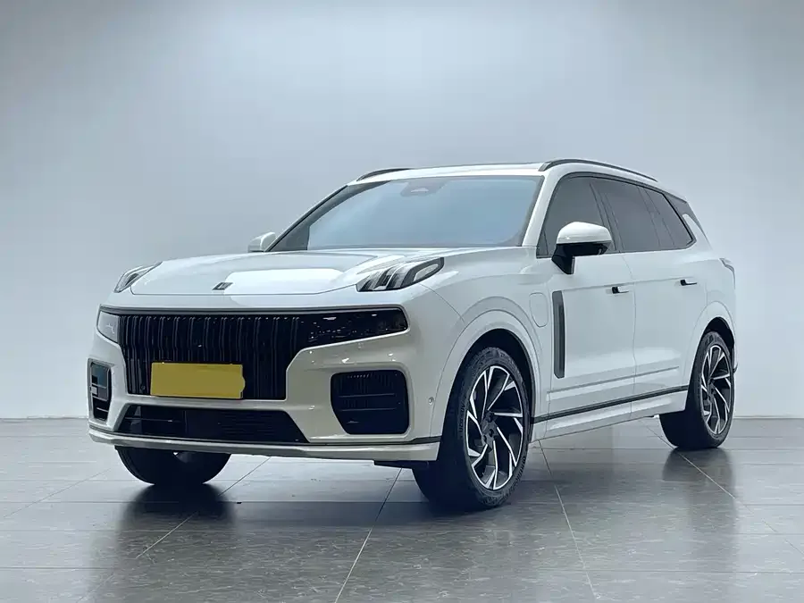 Lynk & Co 09 EM-P 2022