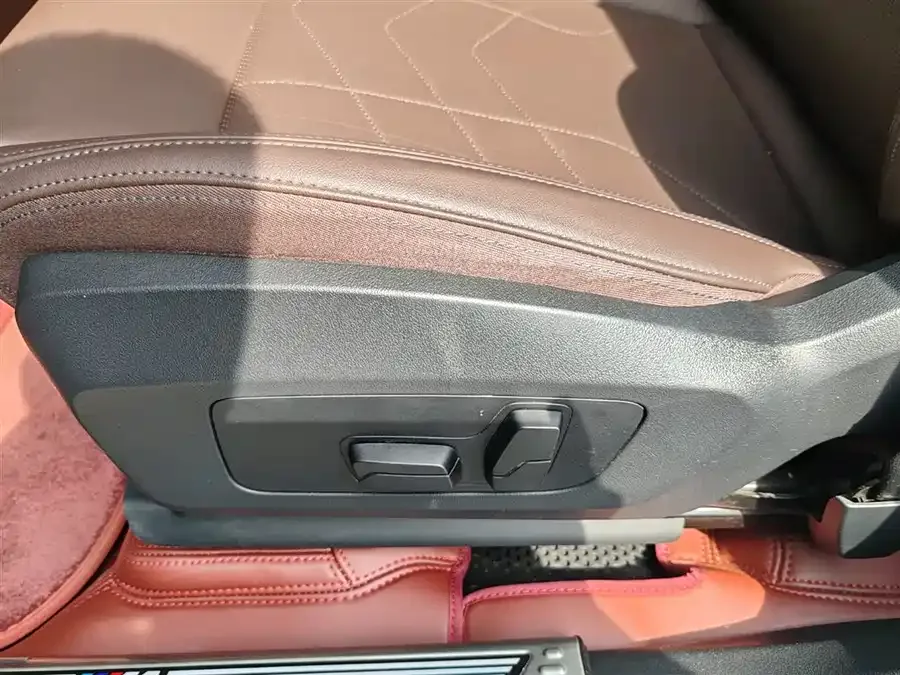 BMW X1 2025 sDrive25Li X Design Package 2025 — миниатюра 5