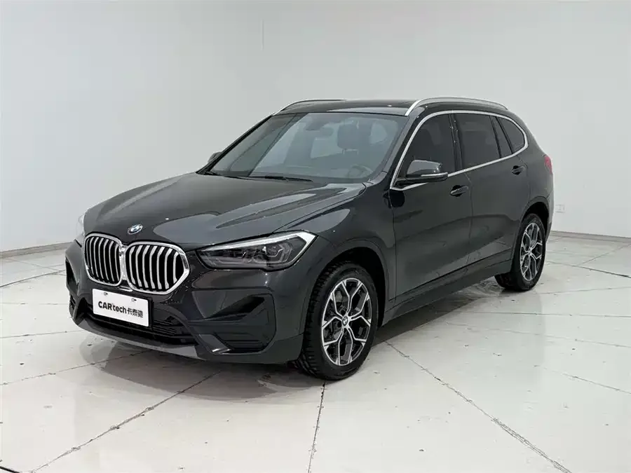 BMW X1 2022 sDrive25Li Leading Edition 2022 — миниатюра 2