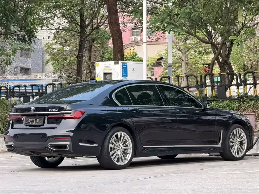 BMW 7 Series BMW 7 Series 2021 730Li M Sport Package 2022 — миниатюра 3
