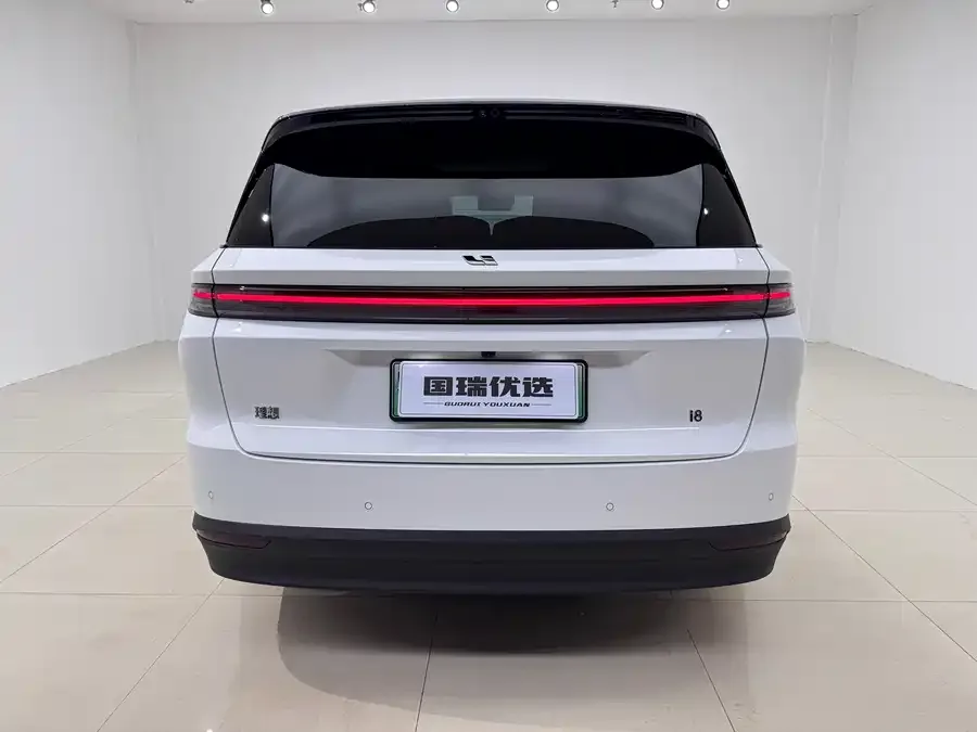 Li Ideal i8 Ideal i8 2025 Standard Edition 2026 — миниатюра 2
