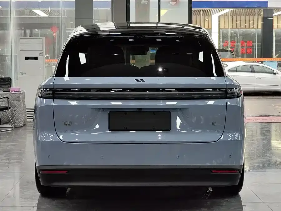 Li Ideal i8 Ideal i8 2025 Standard Edition 2025 — миниатюра 5