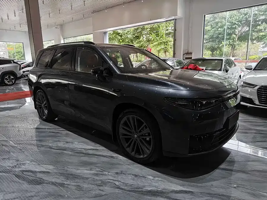 Leapmotor C16 Leapmotor C16 2024 Extended Range 200 Premium Edition 2025 — миниатюра 3