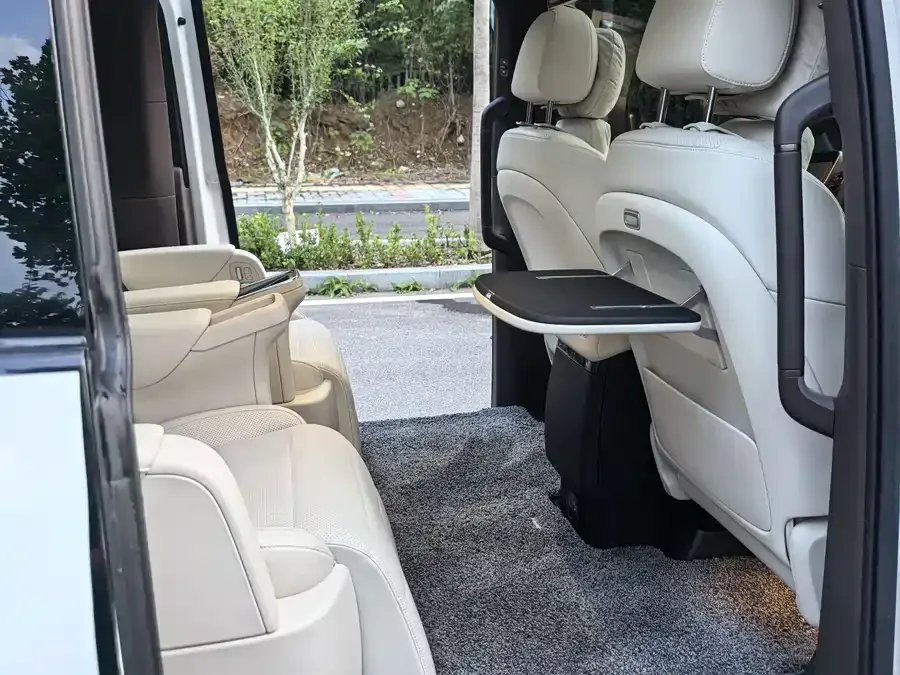 Li Xiang MEGA Ideal MEGA 2024 Ultra 2025 — миниатюра 4