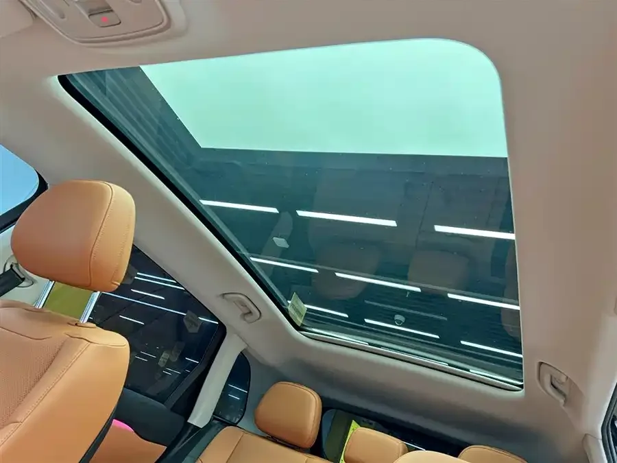 Leapmotor C10 Leapmotor C10 2026 605 Enjoy Edition 2025 — миниатюра 5