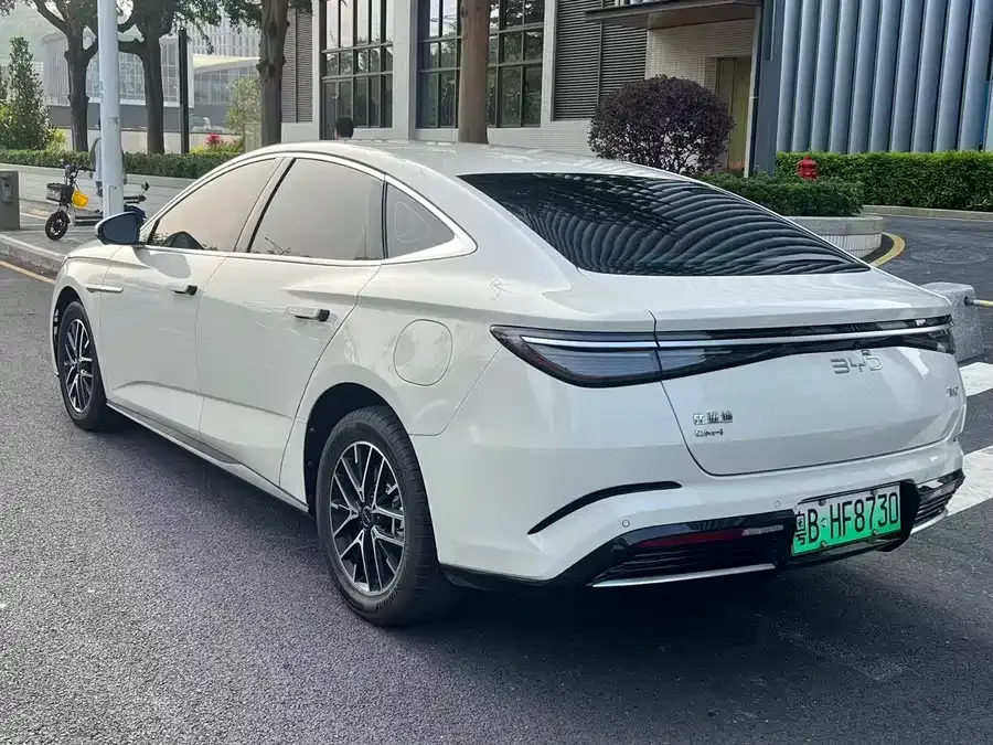 BYD seal 07 DM-i Seal 07 DM-i 2025 DM-i 1.5L 70km Elite 2025 — миниатюра 5