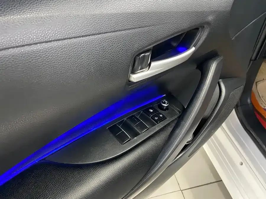 Toyota Corolla Corolla 2021 1.2T S-CVT Elite Edition 2022 — миниатюра 4