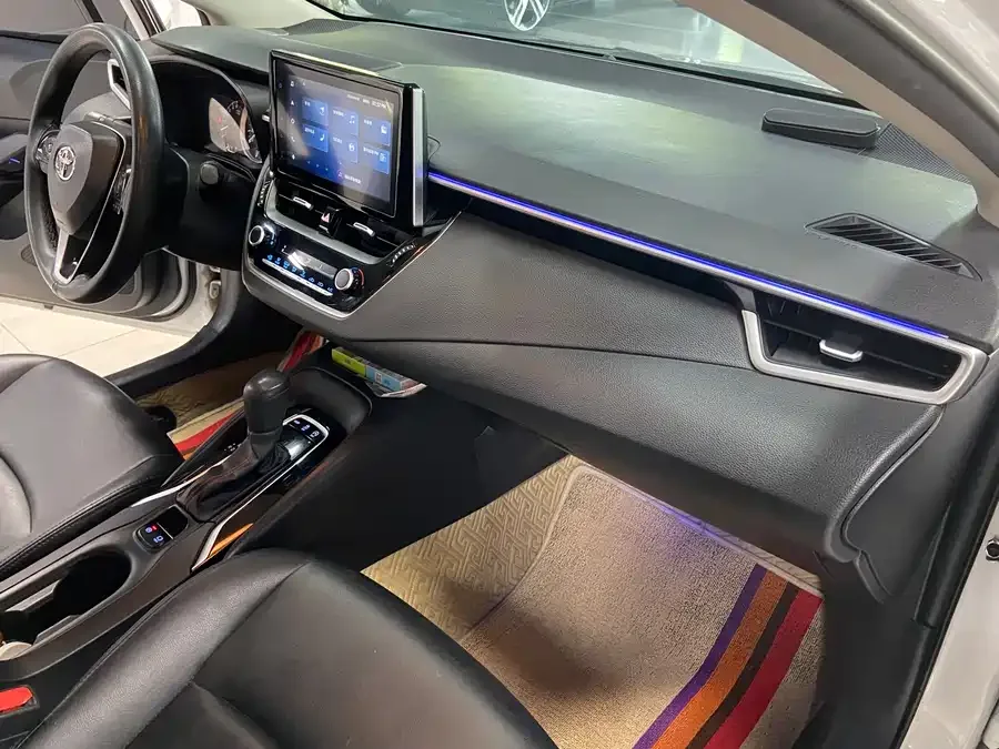 Toyota Corolla Corolla 2021 1.2T S-CVT Elite Edition 2022 — миниатюра 5