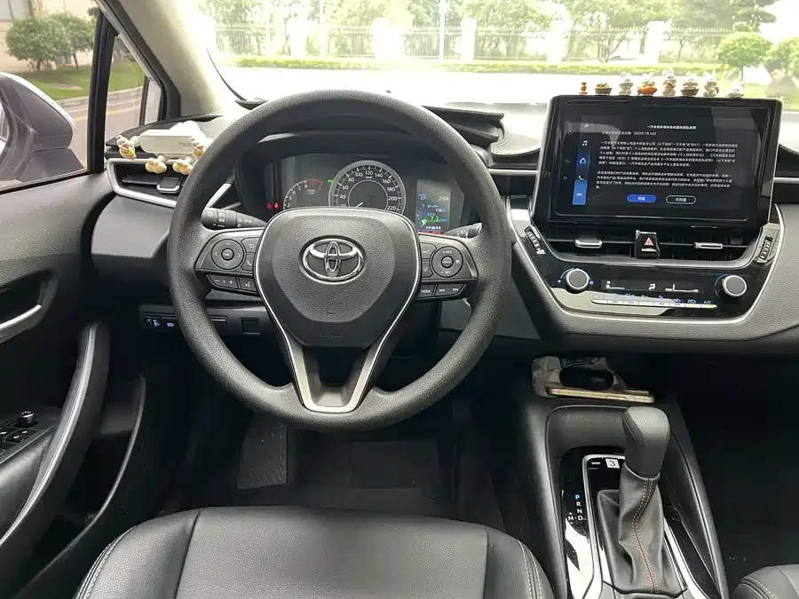Toyota Corolla Corolla 2024 1.2T Elite Edition 2024 — миниатюра 3