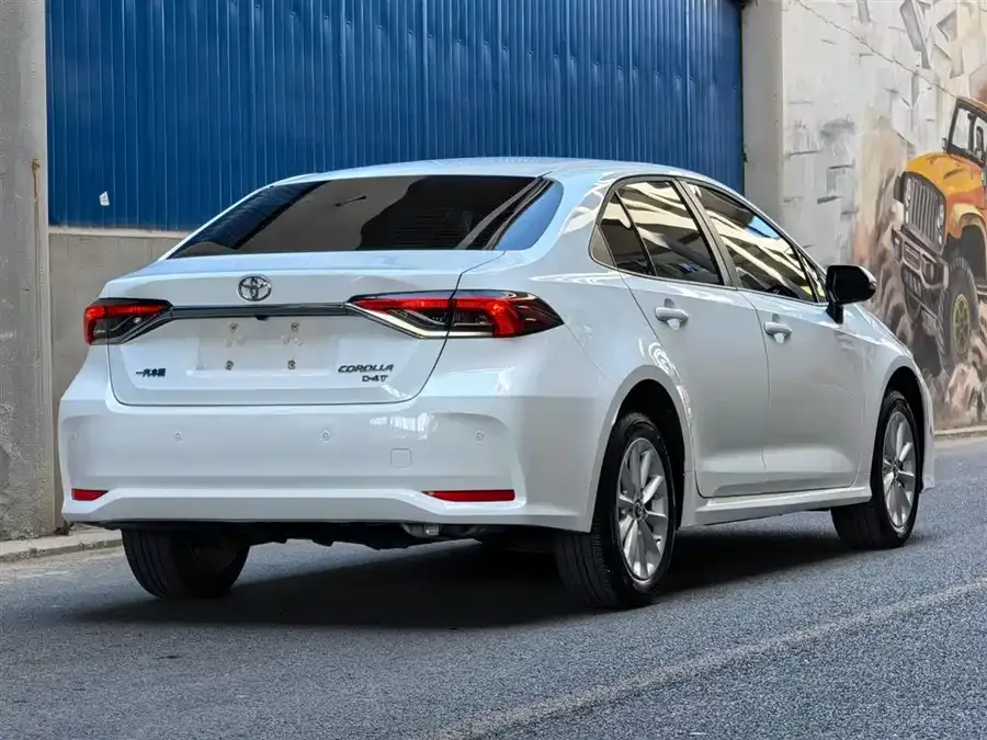 Toyota Corolla Corolla 2021 1.2T S-CVT Elite PLUS Edition 2022 — миниатюра 5