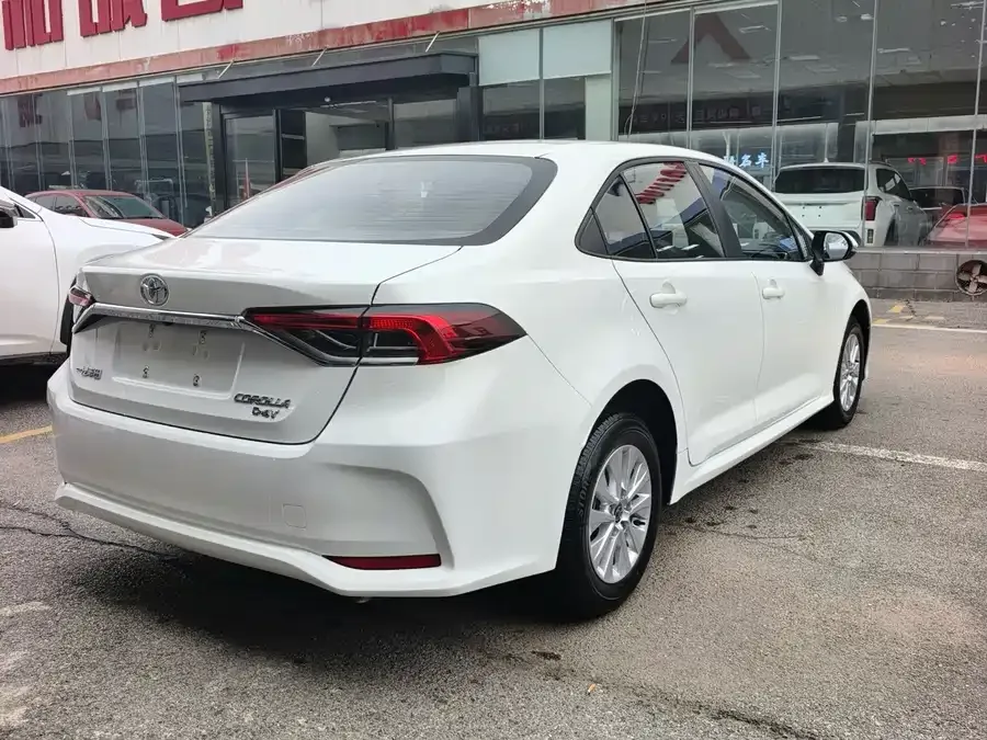 Toyota Corolla Corolla 2023 1.2T Pioneer Edition 2024 — миниатюра 2