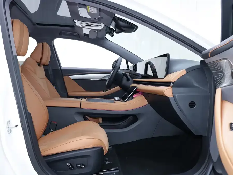 Voyah Lantu light chasing VOYAH 2024 PHEV 4WD Ultra-Long-Range Flagship Edition 2025 — миниатюра 2