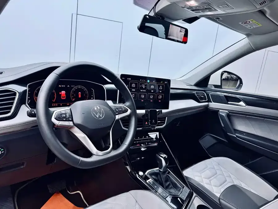 Volkswagen Tayron Tanyue 2024 330TSI 2WD Luxury Plus Advanced Edition 2024 — миниатюра 5
