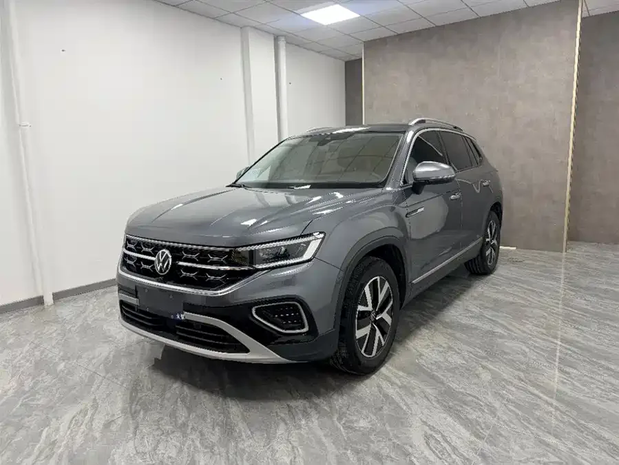 Volkswagen Tayron Tanyue 2023 280TSI 2WD Luxury Plus Advanced Edition 2023 — фото 1, купить с доставкой в Москву