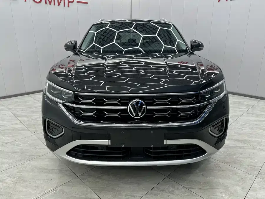 Volkswagen Tayron Tanyue 2023 280TSI 2WD Luxury Plus Advanced Edition 2023 — миниатюра 3