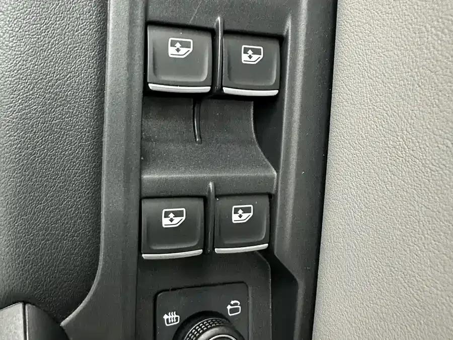 Volkswagen Tayron Tanyue 2023 280TSI 2WD Luxury Plus Advanced Edition 2022 — миниатюра 5