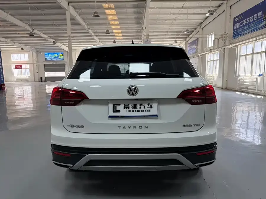 Volkswagen Tayron Tanyue 2022 330TSI 2WD Luxury Smart Edition 2022 — миниатюра 2