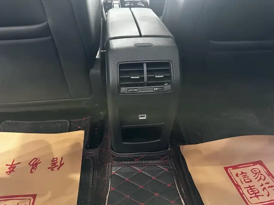 Citroen Versailles C5 X Versailles C5 X 2021 1.6T Enjoy Extraordinary 2022 — миниатюра 3