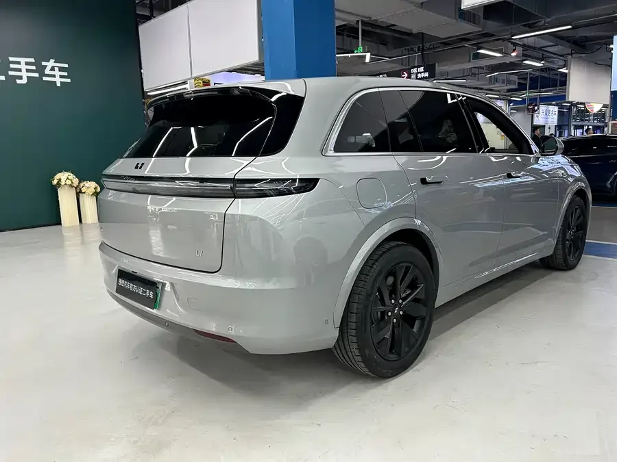 Li Xiang L7 Ideal L7 2023 Pro 2023 — миниатюра 4