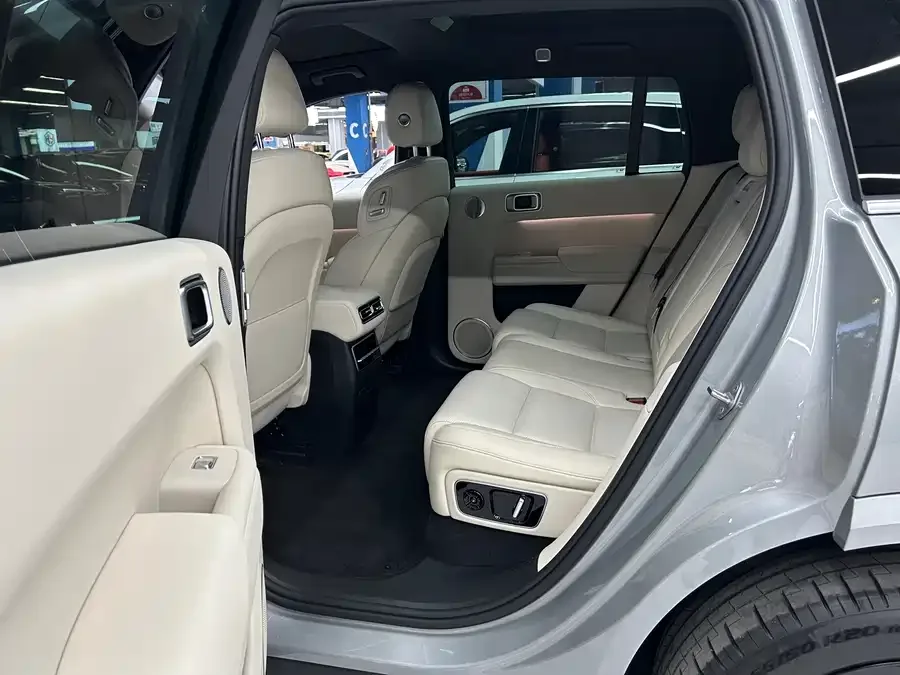 Li Xiang L7 Ideal L7 2023 Pro 2023 — миниатюра 5