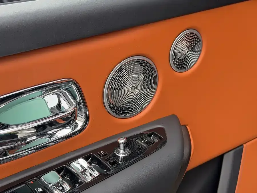 Rolls-Royce Cullinan Cullinan 2018 four-seat version 2022 — миниатюра 3