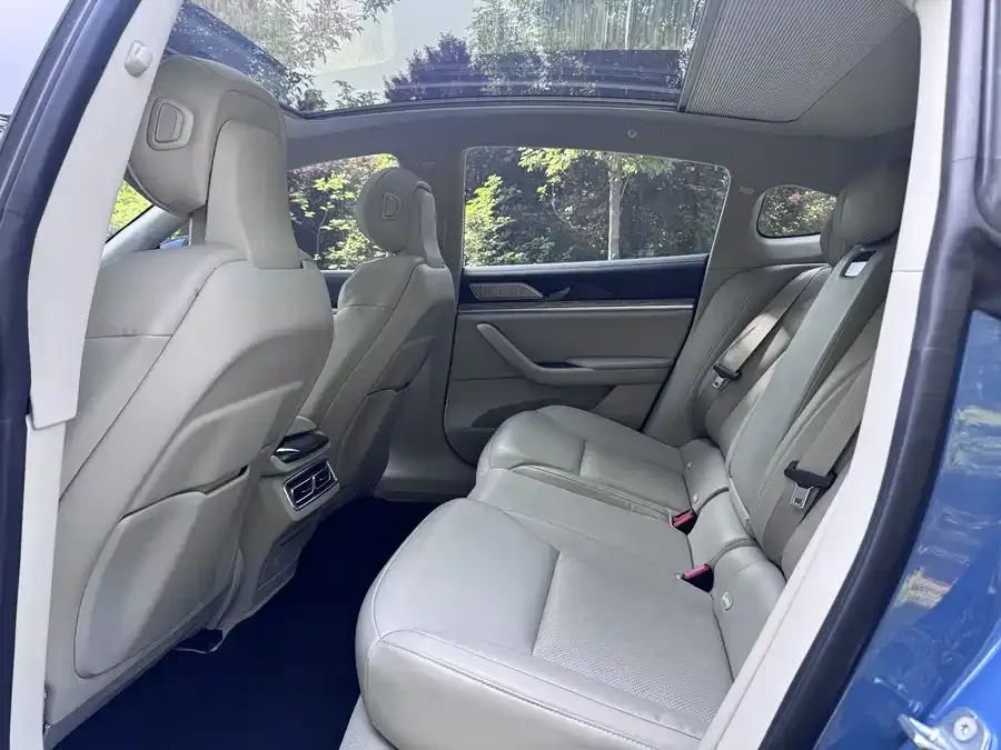 NETA Nezha S Nezha S 2022 pure electric 715km rear-wheel drive mid-size version 2023 — миниатюра 4