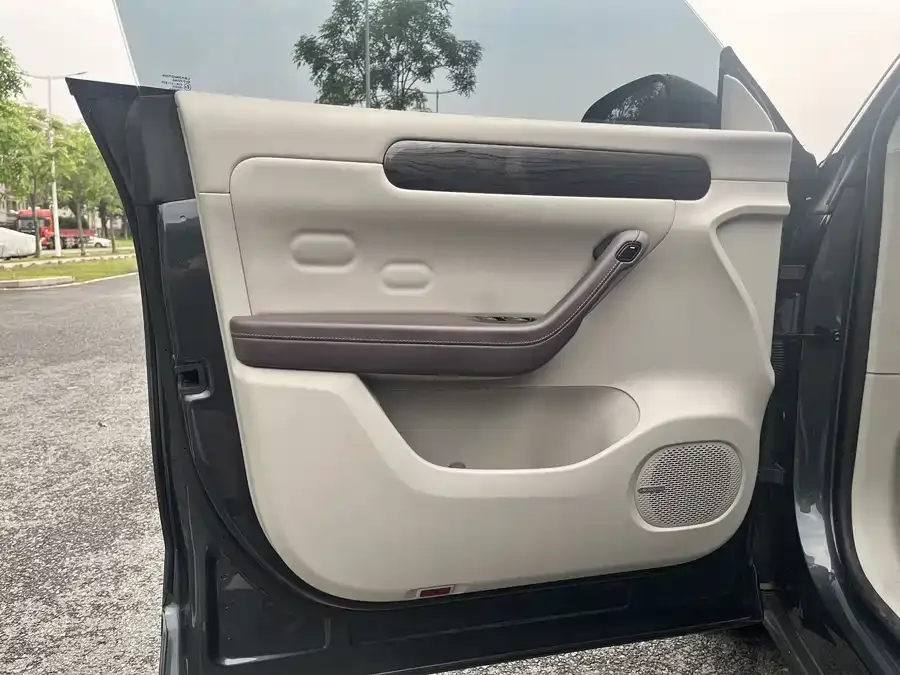 Leapmotor C11 Leapmotor C11 2023 Extended Range 285 Smart Edition 2023 — миниатюра 4