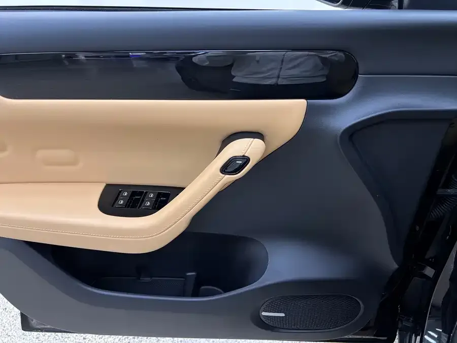 Leapmotor C11 Leapmotor C11 2024 Pure Electric 515 Smart Edition 2025 — миниатюра 4