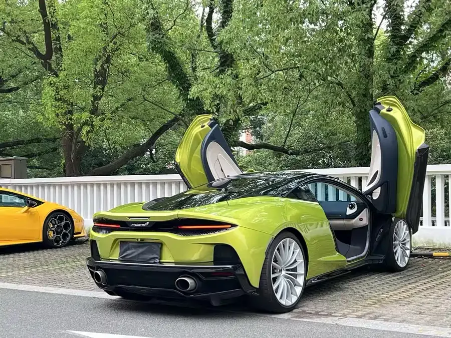 McLaren GT 2023 4.0T Standard 2023 — миниатюра 3