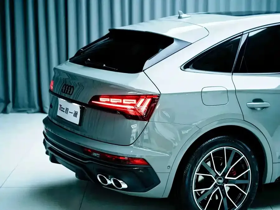 Audi SQ5 SPORTBACK 2023 3.0 TFSI quattro 2023 — миниатюра 4