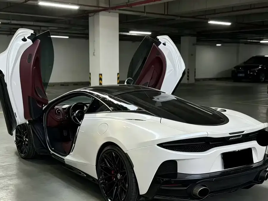 McLaren GT 2022 4.0T standard model 2022 — миниатюра 3