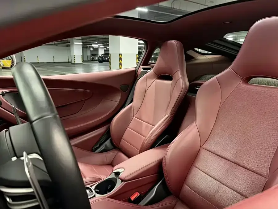 McLaren GT 2022 4.0T standard model 2022 — миниатюра 5