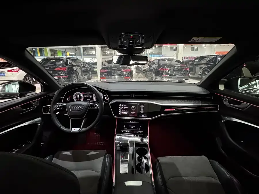 Audi A6L 2023 facelift 45 TFSI quattro exclusive dynamic model 2023 — миниатюра 4
