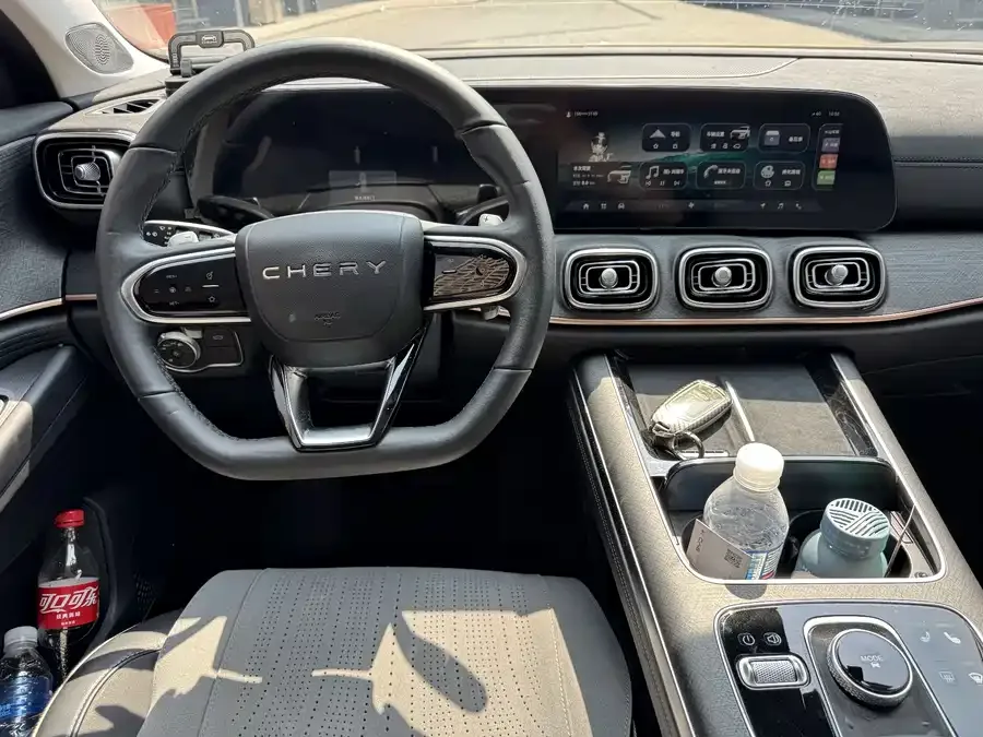 Chery Tiggo 9 Tiggo 9 2023 2.0T Dual Clutch 2WD Luxury Edition 5 Seaters 2023 — миниатюра 5