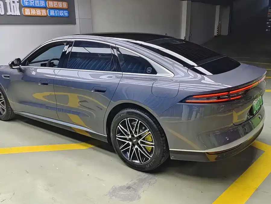 Chery Fengyun Fengyun A9L Fengyun A9L 2025 260 Super Long Range Deluxe Edition 2025 — миниатюра 3