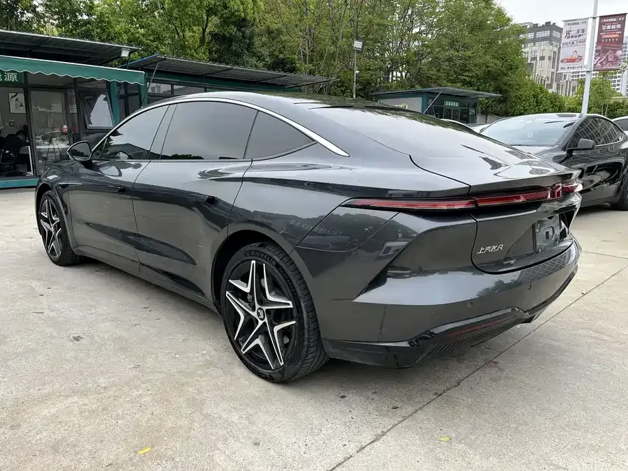 Roewe Feifan F7 Feifan F7 2023 Advanced Edition 2023 — миниатюра 3