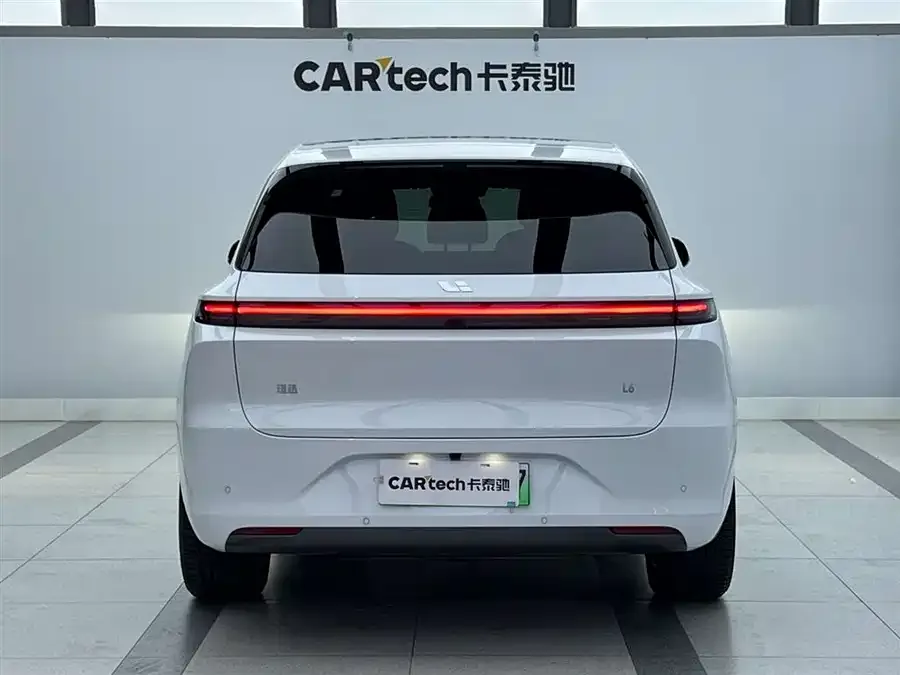 Li Xiang L6 Ideal L6 2025 Pro Smart Renewal Edition 2025 — миниатюра 2