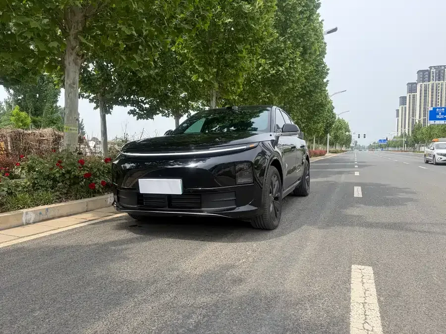 Li Xiang L6 Ideal L6 2025 Max Smart Renewal Edition 2025 — фото 1, купить с доставкой в Москву