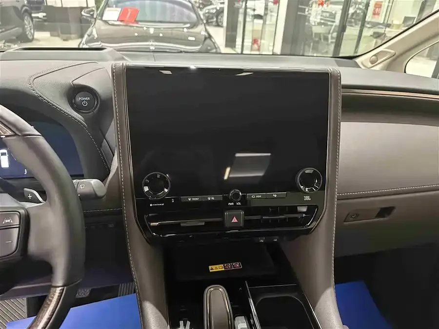 Toyota Alphard Alphard 2024 Hybrid 2.5L Premium Edition 2024 — миниатюра 3
