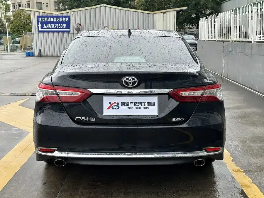 Toyota Camry Camry 2023 2.5G Deluxe Edition 2023 — миниатюра 2