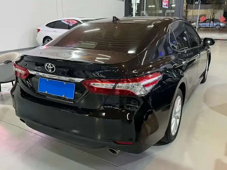 Toyota Camry Camry 2023 2.0G Deluxe Edition 2023 — миниатюра 2