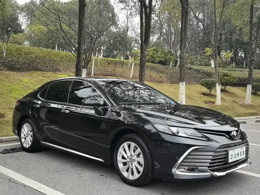 Toyota Camry Camry 2024 2.0GVP Deluxe Edition 2024 — миниатюра 3