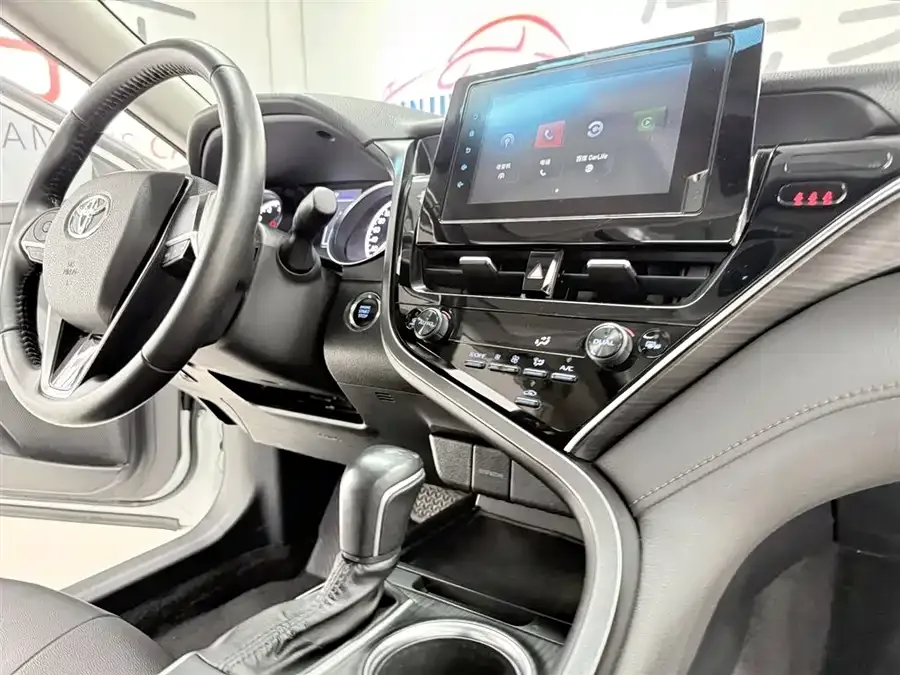 Toyota Camry Camry 2021 2.0G Deluxe Edition 2022 — миниатюра 5